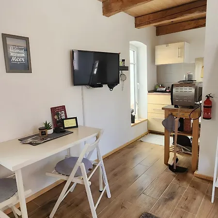 Bezauberndes Luett Hus *