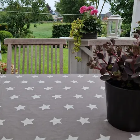Bezauberndes Luett Hus Guest house Damlos