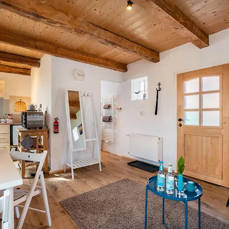 Guest house Bezauberndes Luett Hus Damlos