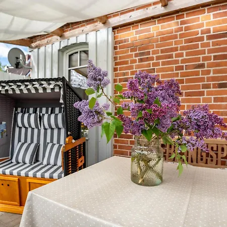 Casa de hóspedes Bezauberndes Luett Hus